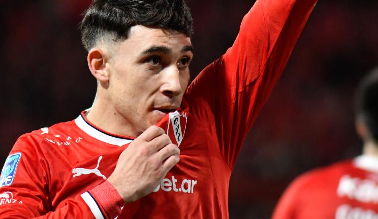 Imagen de Todo Rojo: Independiente venció a Newell's y suma puntaje ideal