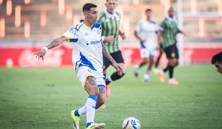 Imagen de Cordero salvó al Tiburón: Aldosivi le arrebató la victoria a Central