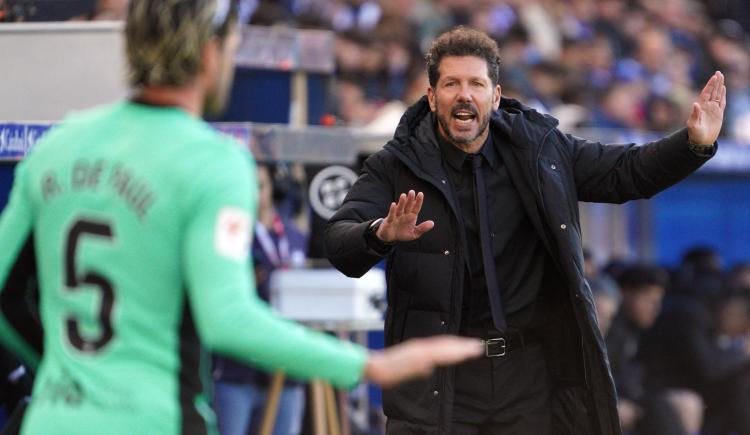 Imagen de Simeone busca a otro argentino campeón del mundo para reemplazar a De Paul