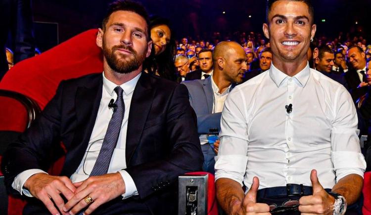 Imagen de Messi vs. Cristiano Ronaldo: la inesperada batalla por el Balón de Oro que se juega en 2026