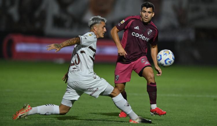 Imagen de River brindó una pálida versión y rescató un punto sobre el cierre ante Platense