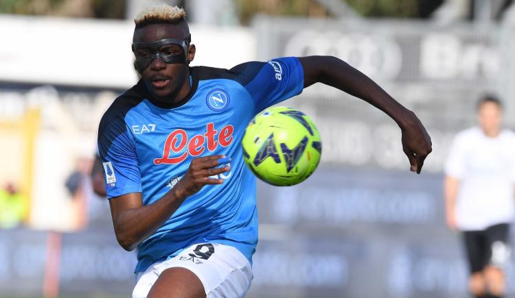 Imagen de Napoli se afirma en la punta de la Serie A