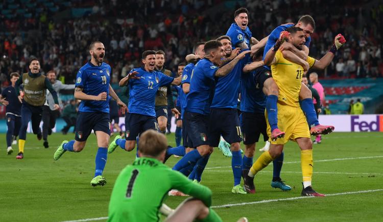 Imagen de ITALIA DIO EL GOLPE EN WEMBLEY Y GANÓ LA EUROCOPA