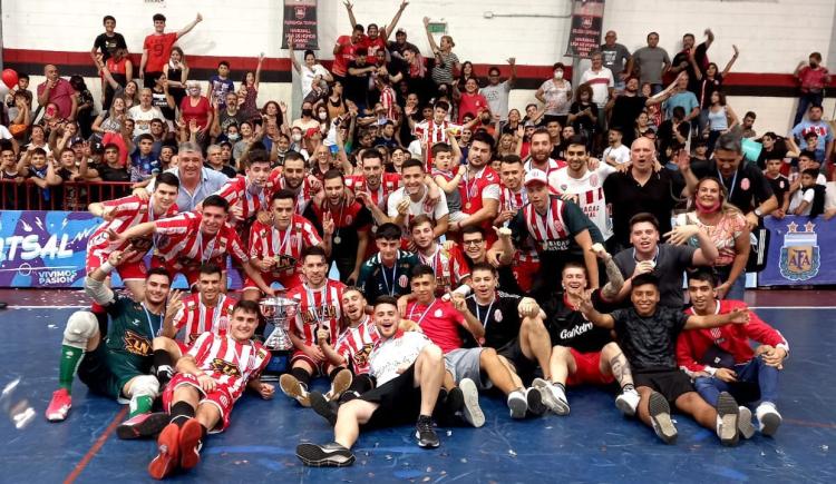 Imagen de Futsal: Escándalo en Barracas Central por sustancias prohibidas