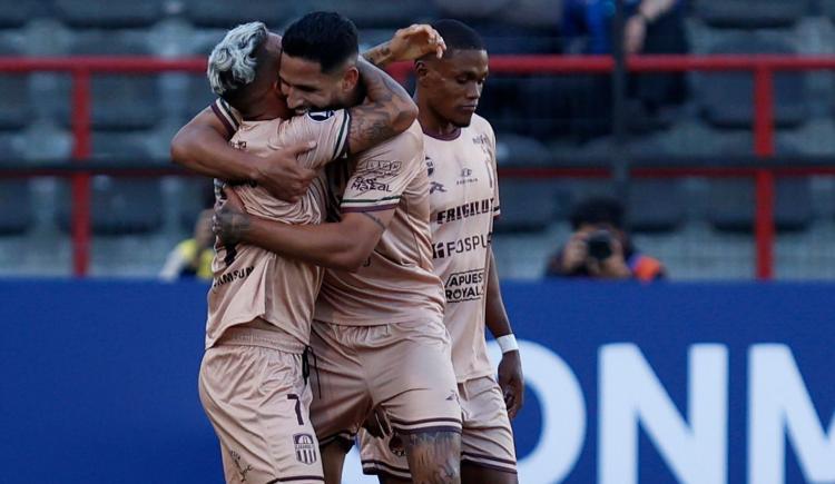 Imagen de Copa Libertadores: cantos xenófobos en Chile contra un futbolista venezolano