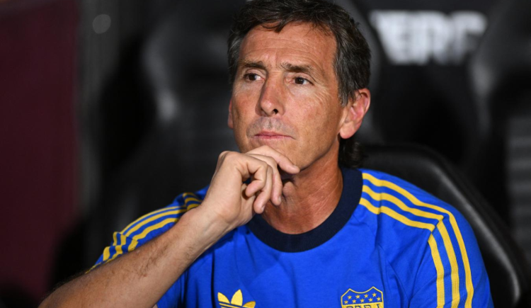 Imagen de Claudio Úbeda, satisfecho tras el triunfo de Boca antes del arranque de la seguidilla
