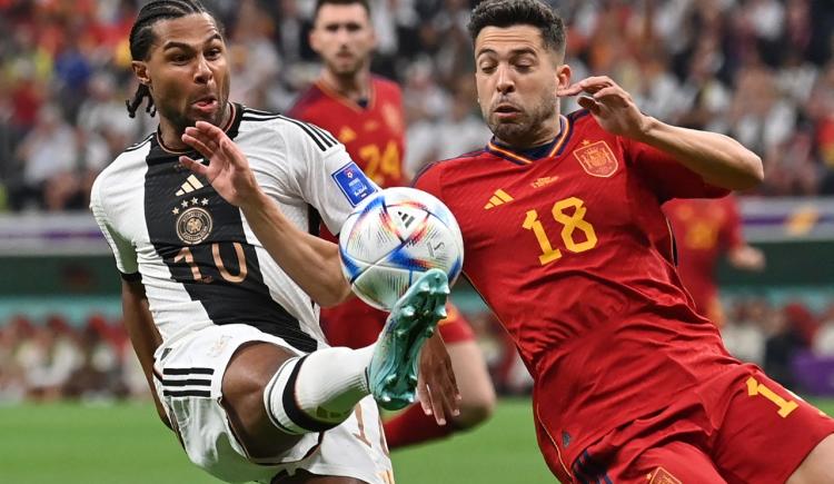Imagen de España y Alemania quedaron a mano en el duelo de campeones