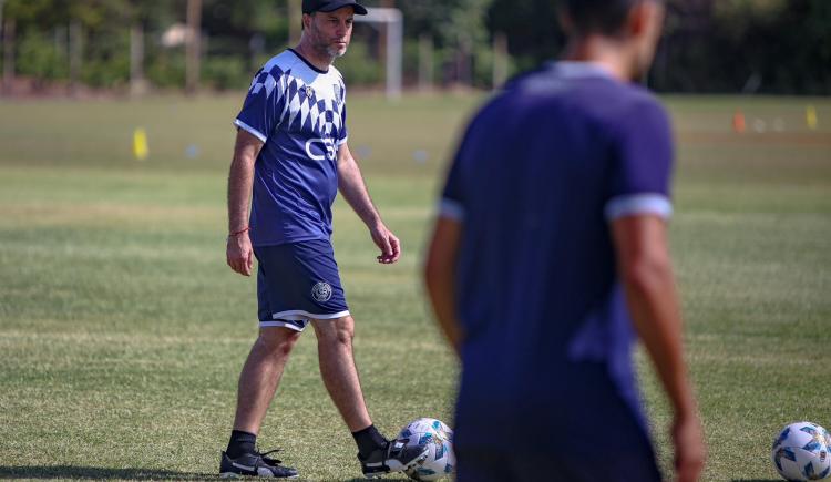 Imagen de Un campeón de la Libertadores llegó a Independiente Rivadavia