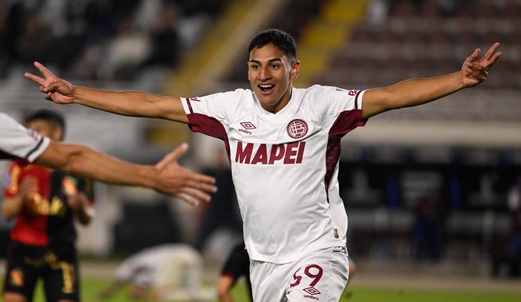 Imagen de Lanús logró tres puntos de oro en Perú ante Melgar y es líder en su zona