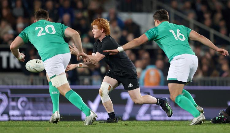 Imagen de Los All Blacks superan a Irlanda en Eden Park