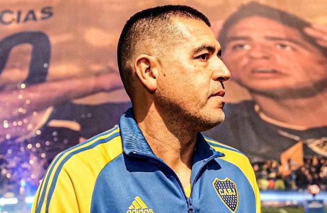 Imagen de Riquelme, a fondo y al hueso: Paredes, Cavani, la oposición, el Mundial de Clubes