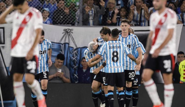 Imagen de Racing venció a River, que no pudo asegurar su presencia en fase de grupos de la Libertadores