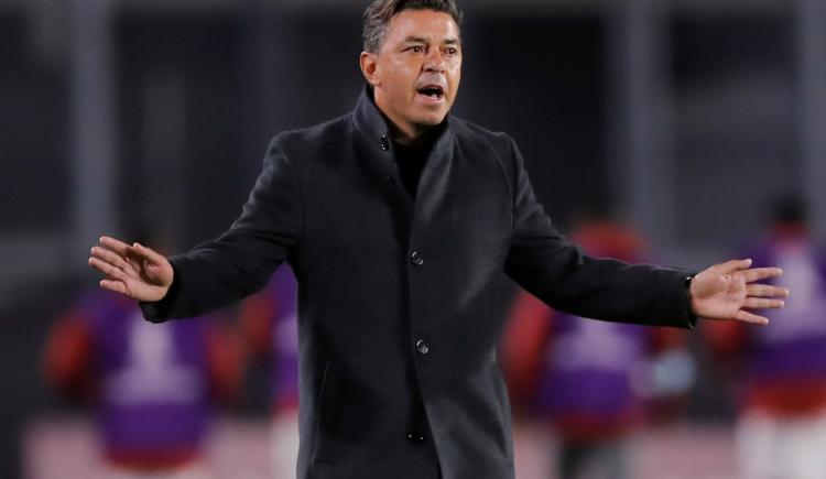 Imagen de “LE SACAMOS UNA SONRISA AL HINCHA DE RIVER EN ESTA NOCHE MÁGICA DE COPA"