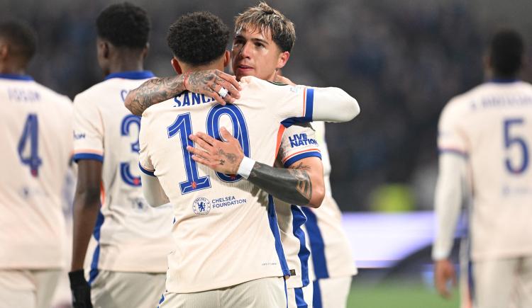 Imagen de Con dos asistencias de Enzo Fernández, Chelsea se acercó a la final de la Conference League