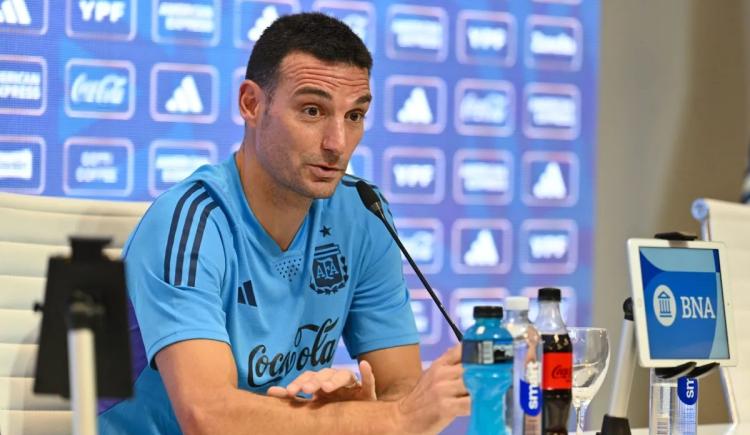 Imagen de Qué dijo Lionel Scaloni sobre la titularidad de Lionel Messi