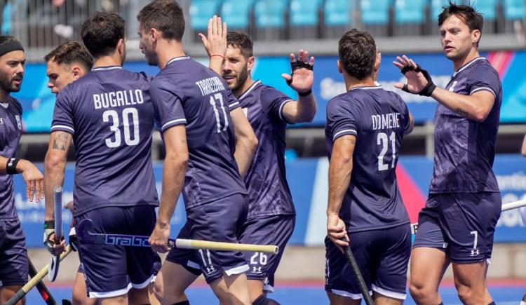 Imagen de Los Leones apabullaron 22-0 a Perú y están en semifinales