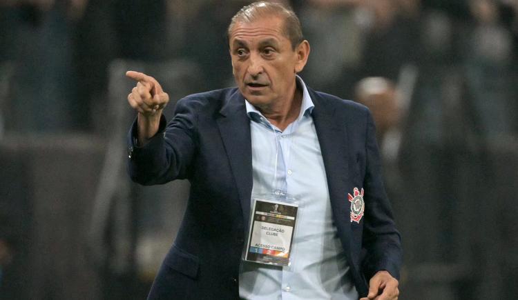 Imagen de Corinthians rompió el mercado: la estrella internacional que será dirigida por Ramón Díaz