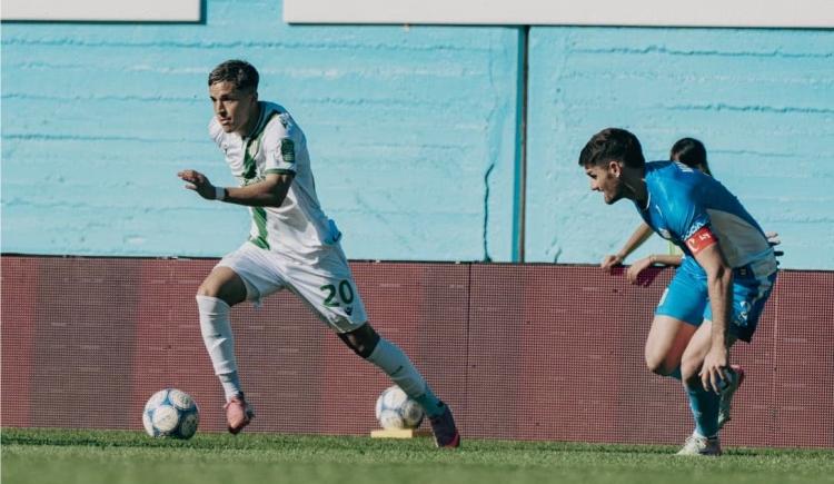Imagen de Estudiantes (Río IV) no pasó del empate con Banfield y sigue complicado