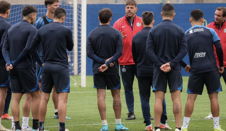 Imagen de Frente anticiclónico: la barra visitó al plantel de San Lorenzo