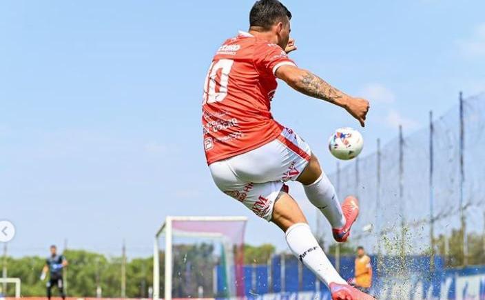 Imagen de ARGENTINO DE MERLO GOLEÓ A DOCK SUD EN LA PRIMERA C
