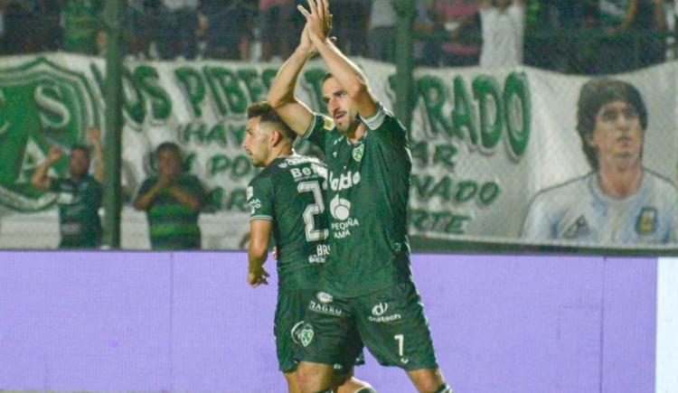 Imagen de DEBUT, GOL Y TRIUNFO PARA LISANDRO EN SARMIENTO