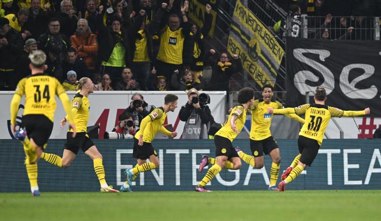 Imagen de Dortmund no le pierde pisada al Bayern