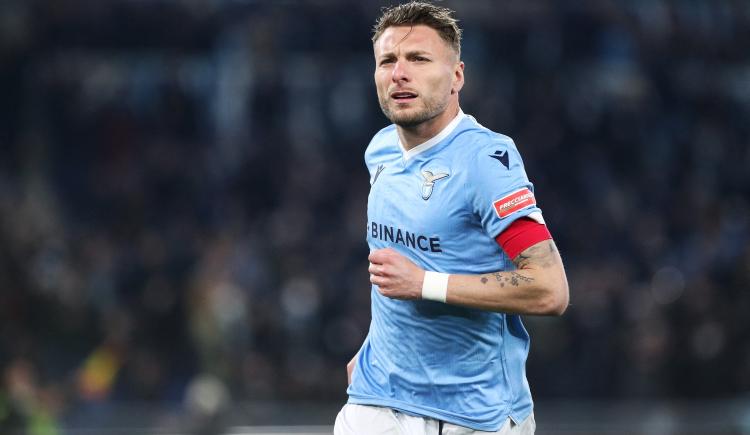 Imagen de Triunfo de Lazio y récord de Immobile