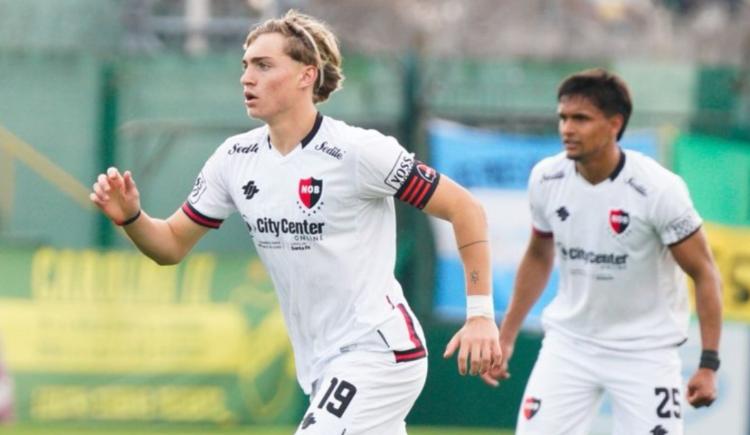 Imagen de La asombrosa historia de Jerónimo Gómez Mattar: de las inferiores a capitán récord en Newell's
