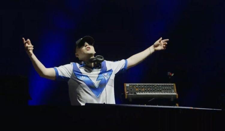 Imagen de La "locura" que casi comete Bizarrap para estar en la final con Vélez