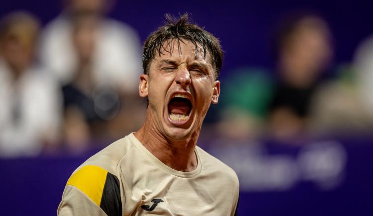 Imagen de Imparable: Camilo Ugo Carabelli eliminó a Comesaña en su debut en Buenos Aires