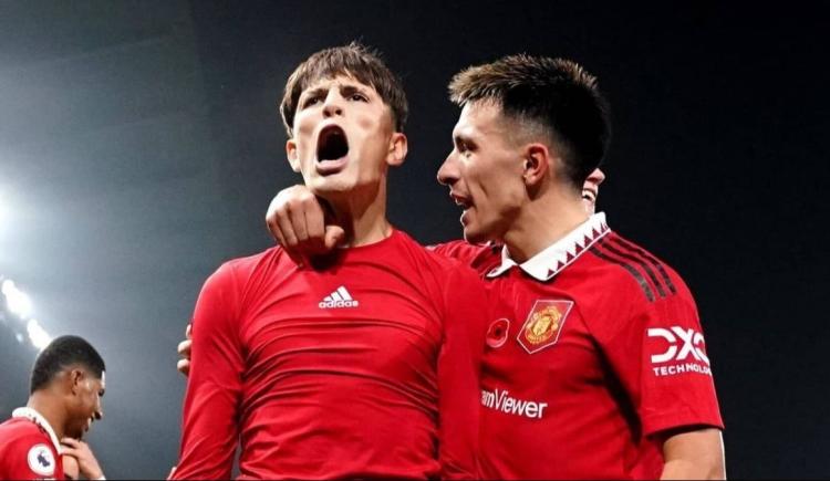 Imagen de El grave problema que afrontan Alejandro Garnacho y Lisandro Martínez en Manchester United