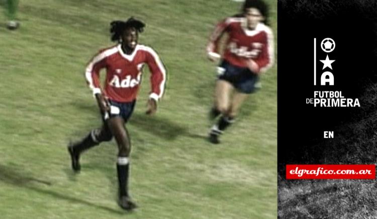 Imagen de Golazos Criollos: Golazo del “Palomo” Usuriaga en 1994