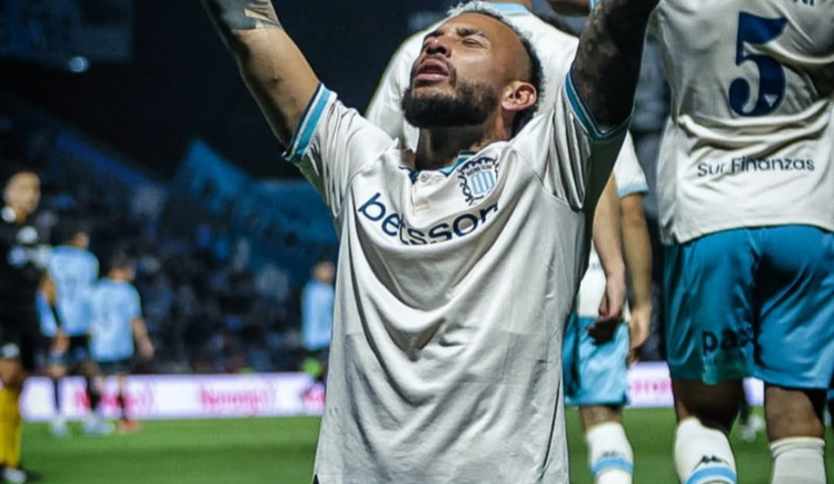 Imagen de Racing se recuperó en Córdoba y venció a Belgrano
