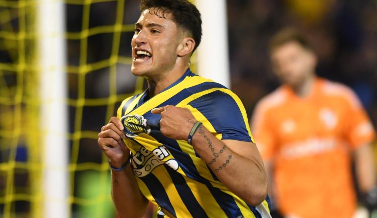 Imagen de Di María le metió presión y Veliz cumplió: el delantero volverá a Rosario Central