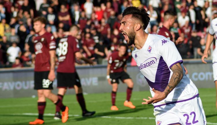 Imagen de Nicolás González anotó un gol en el empate de Fiorentina