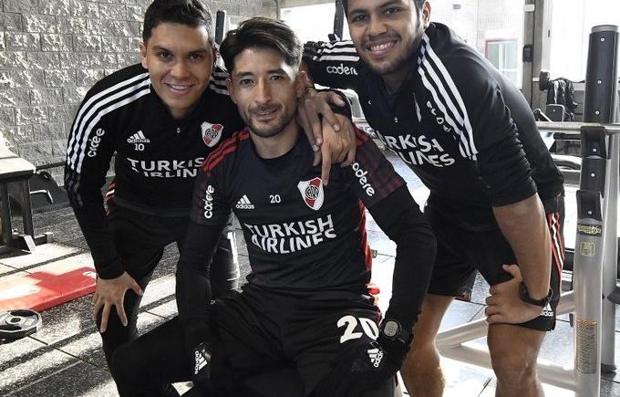 Imagen de Mammana o Herrera, la duda de Gallardo para jugar ante Defensa