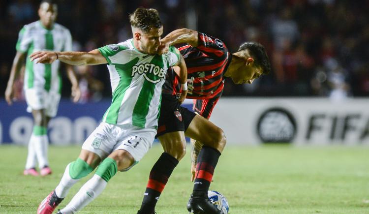 Imagen de Atlético Nacional se lo dio vuelta a Patronato y festejó en Santa Fe