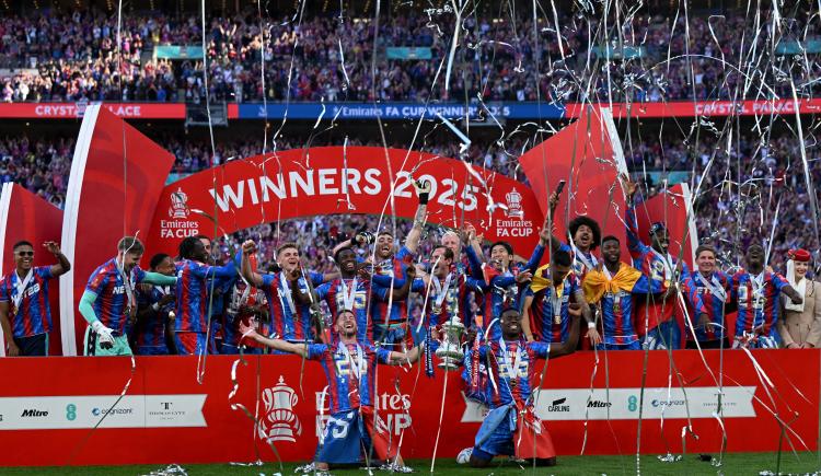 Imagen de Crystal Palace gritó campeón en la FA Cup al derrotar a Manchester City