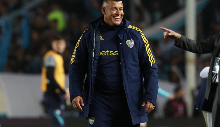Imagen de Jorge Almirón, del "estado de felicidad total" a pedir "que se acomode el calendario"