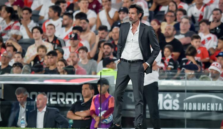 Imagen de Eduardo Domínguez y el triunfo ante River: "Yo no le gané a nadie, fue el equipo"