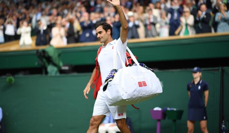 Imagen de FUERTE CAÍDA: ROGER FEDERER DESCENDERÁ EN EL RANKING ATP