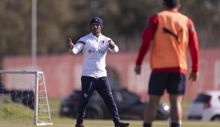 Imagen de La racha negativa que buscará cortar Carlos Tevez en el Bosque