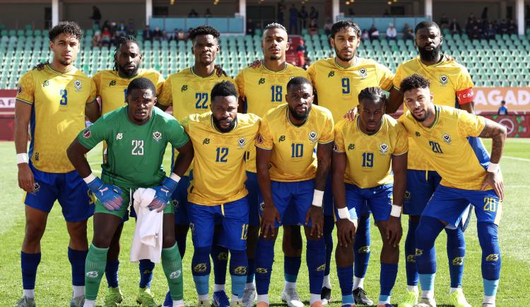 Imagen de Se pudrió todo: el gobierno de Gabón disolvió la Selección, echó al técnico y suspendió a la figura y al capitán