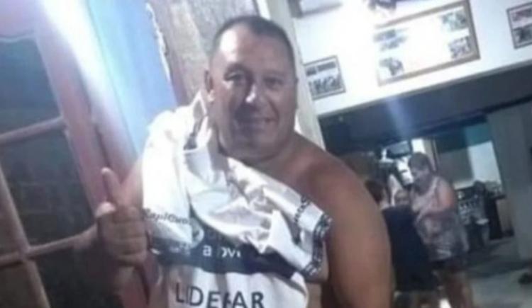 Imagen de La familia de Lolo Regueiro entregó a la Justicia la camiseta que vestía en la tragedia del Bosque