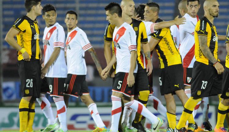 Imagen de Un duelo de leyendas: el historial completo entre River y Peñarol