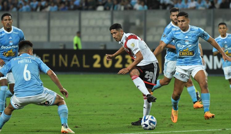 Imagen de River igualó ante Sporting Cristal y se jugará todo en el Monumental