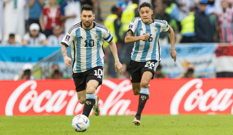 Imagen de Nahuel Molina: "Messi tiene que ir regulando las cargas"