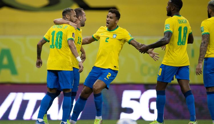 Imagen de MIRÁ EL RESUMEN DE BRASIL 2-0 PERÚ