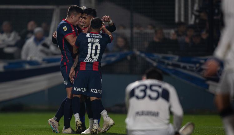 Imagen de San Lorenzo venció 1-0 a Gimnasia y sumó su primer triunfo en la Liga Profesional