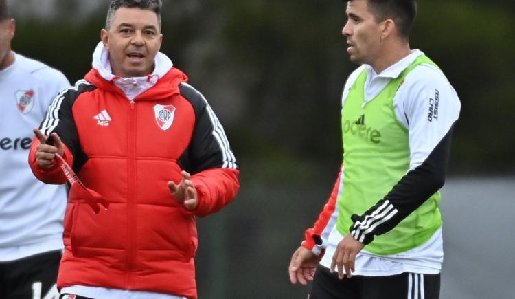 Imagen de El equipo que tiene en mente Gallardo para recibir a Newell's con el posible debut de Acuña